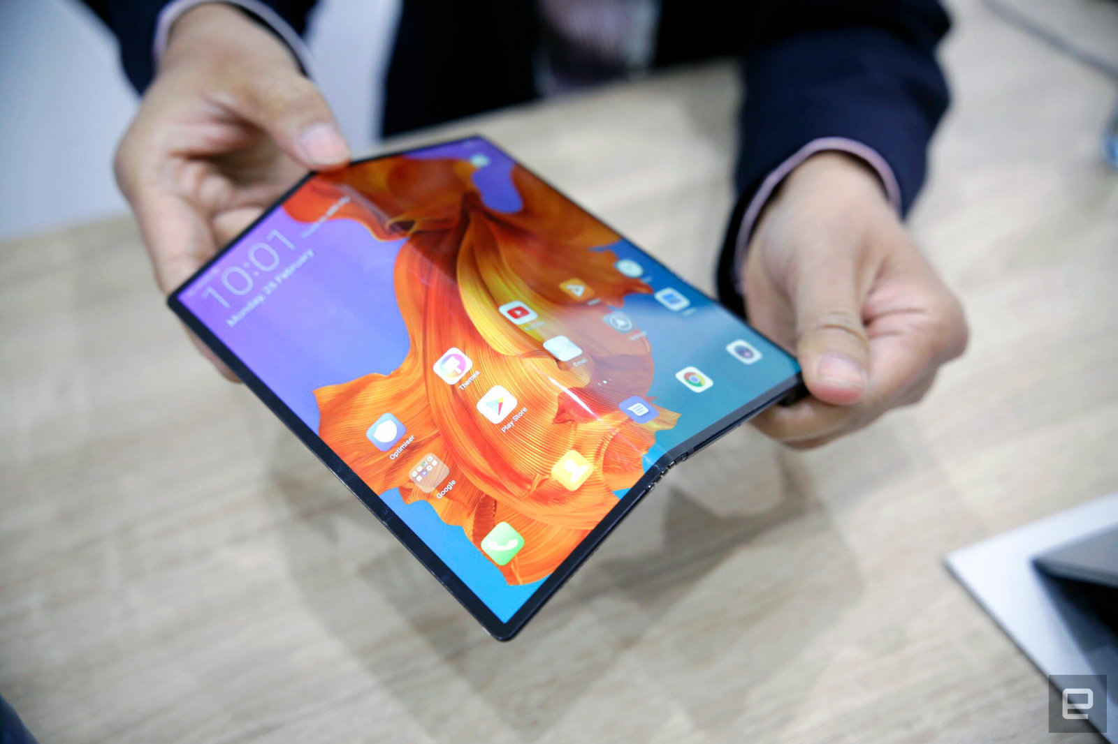 Huawei’s Foldable Mate X Makes Its Debut In China – Blog Helpline